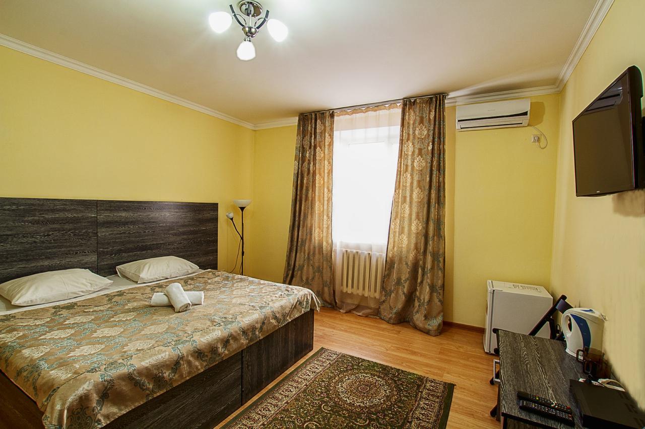 Hotel Bereket à Astana Extérieur photo